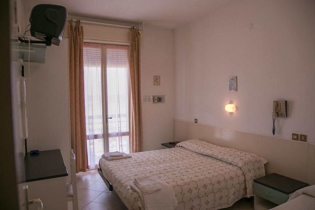 Hotel Heaven Rimini Quarto foto